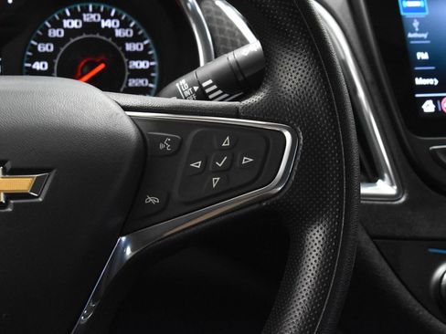 Used 2020 Chevrolet Malibu LT w/ Fleet LT Safety Plus Package image 9