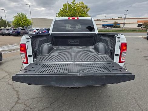 Used 2024 RAM 2500 Big Horn AWD/4WD image 10