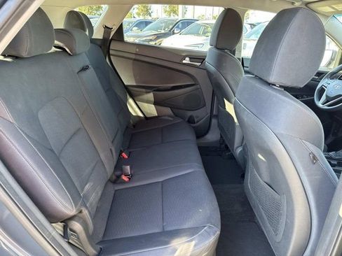 Used 2021 Hyundai Tucson SE AWD/4WD image 19