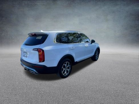 Used 2022 Kia Telluride EX w/ Towing Package FWD image 23