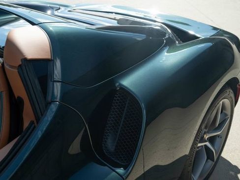 Used 2024 Ferrari 296 GTS image 18