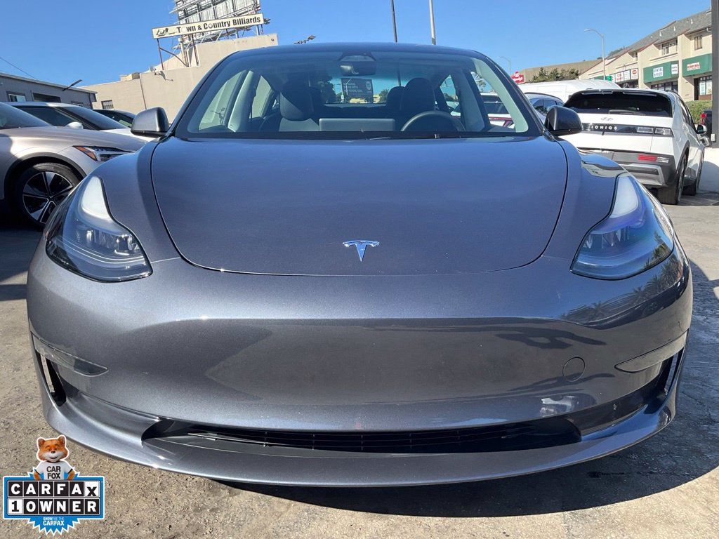 Used 2023 Tesla Model 3 Standard Range RWD image 2