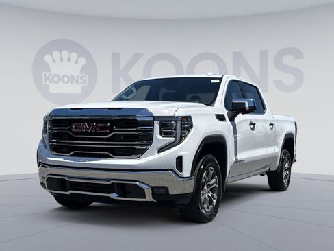 Used 2026 GMC Sierra 1500 SLT RWD image 1