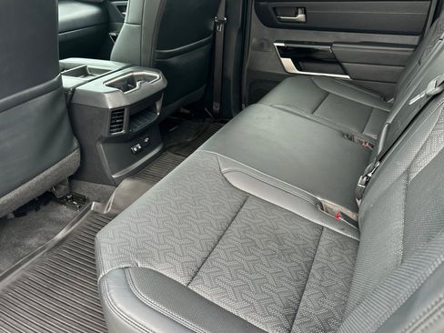 Used 2024 Toyota Tundra Limited image 11