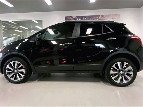 Used 2022 Buick Encore Preferred w/ Safety Package image 3