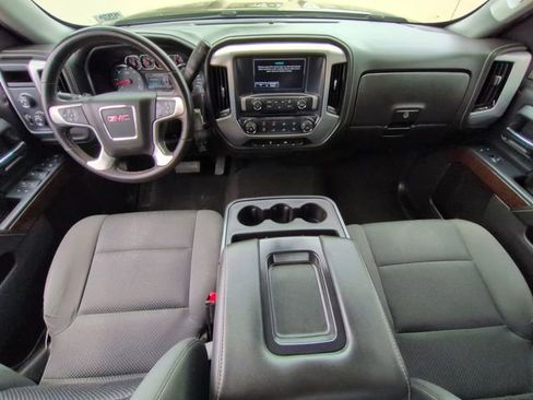 Used 2018 GMC Sierra 1500 SLE AWD/4WD image 18