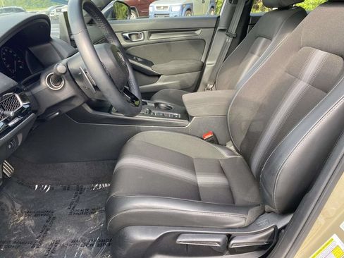 Certified 2025 Honda Civic Sport image 12