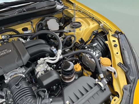 Used 2026 Toyota GR86 YUZU Limited image 30