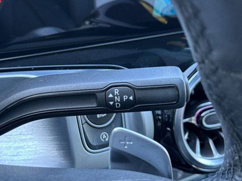 Certified 2022 Mercedes-Benz GLB 250 image 21