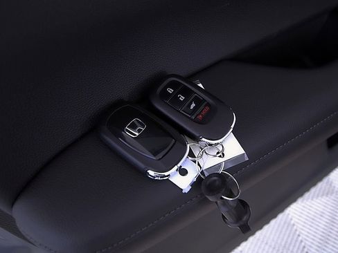 Certified 2026 Honda CR-V LX image 26