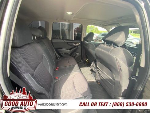 Used 2019 Subaru Forester Premium AWD/4WD image 11