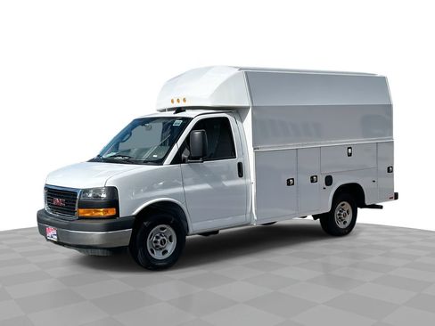 New 2025 GMC Savana 3500 w/ Power Convenience Package image 1