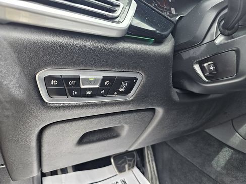 Used 2021 BMW X6 xDrive40i AWD/4WD image 41
