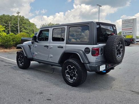 Used 2021 Jeep Wrangler Unlimited Rubicon 4xe w/ Cold Weather Group AWD/4WD image 6