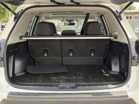 Used 2021 Subaru Forester Limited AWD/4WD image 14