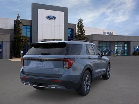 New 2026 Ford Explorer Active AWD/4WD image 8