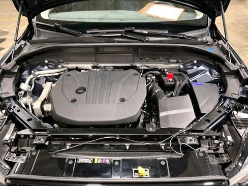 Certified 2025 Volvo XC60 B5 Plus image 11