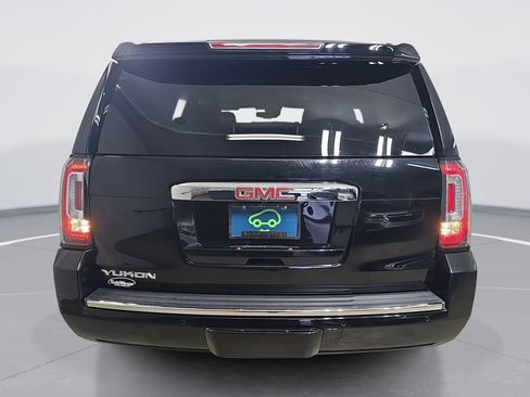 Used 2020 GMC Yukon Denali w/ Denali Premium Package AWD/4WD image 5