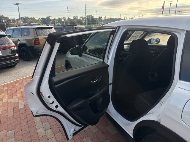 Certified 2024 Honda HR-V Sport image 27
