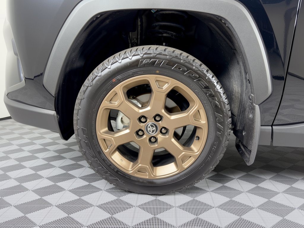 Used 2025 Toyota RAV4 Woodland Edition AWD/4WD image 13