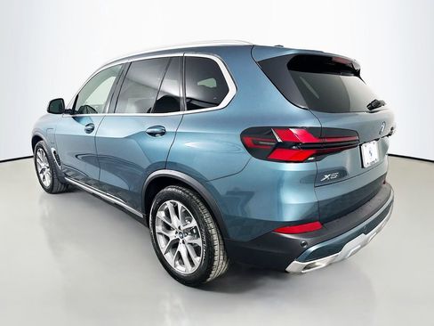 New 2026 BMW X5 xDrive50e image 7