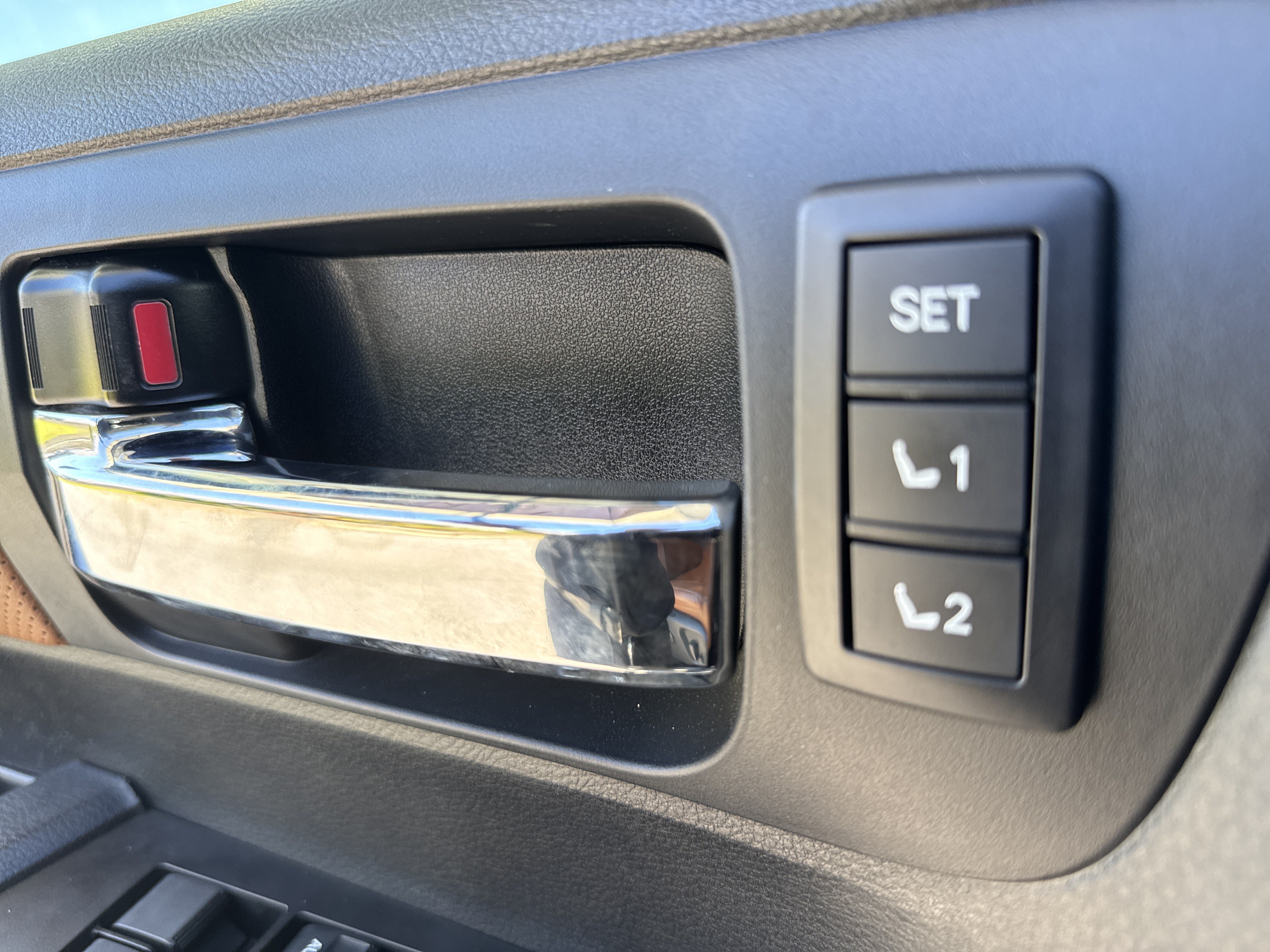 Used 2021 Toyota Tundra 1794 Edition AWD/4WD image 16