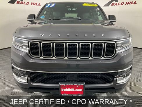 Used 2023 Jeep Wagoneer 4WD w/ Premium Group I image 3
