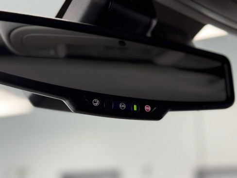 Used 2015 GMC Sierra 2500 Denali w/ Duramax Plus Package image 31