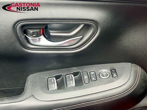 Used 2023 Honda HR-V Sport image 22