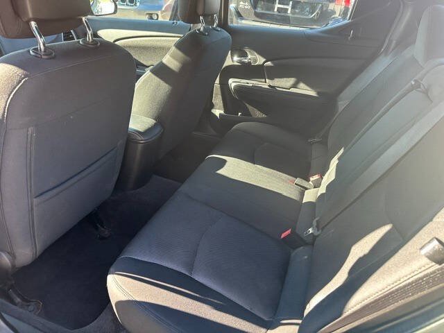 Used 2013 Dodge Avenger SE FWD image 12