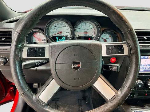 Used 2009 Dodge Challenger SRT8 image 27