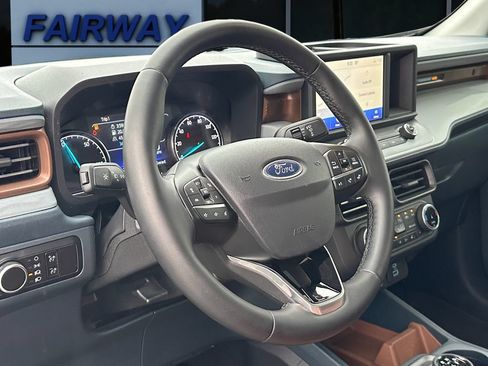 Used 2024 Ford Maverick Lariat FWD image 13
