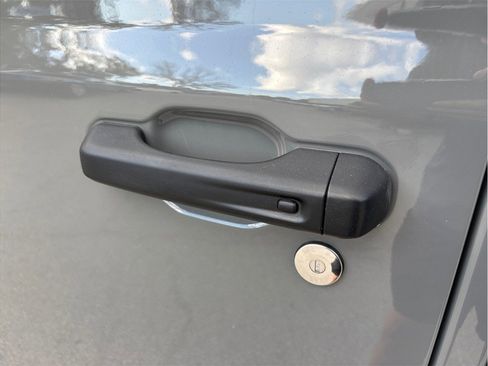 Used 2020 Jeep Wrangler Unlimited Rubicon image 19