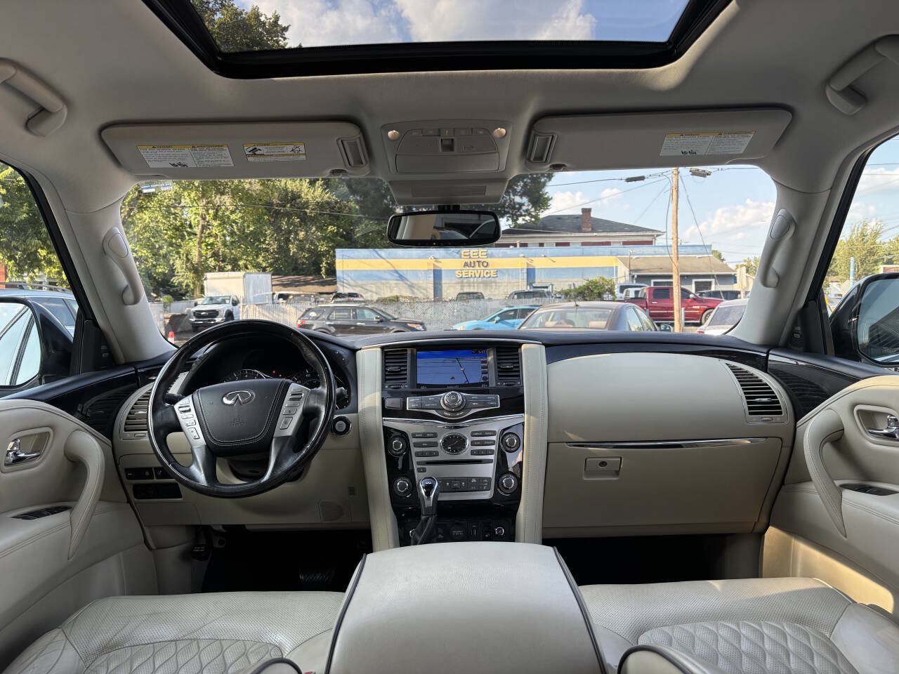 Used 2019 INFINITI QX80 Luxe w/ 22" Wheel Package AWD/4WD image 21