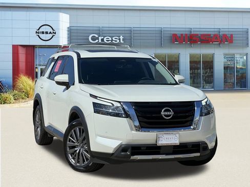 Certified 2023 Nissan Pathfinder SL w/ SL Premium Package image 1