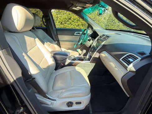 Used 2011 Ford Explorer XLT w/ 202A Rapid Spec Order Code image 29