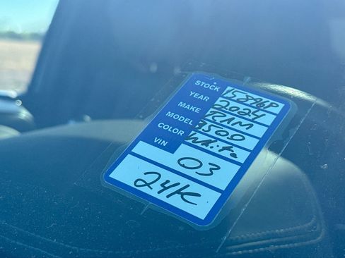 Used 2024 RAM 3500 Limited image 27