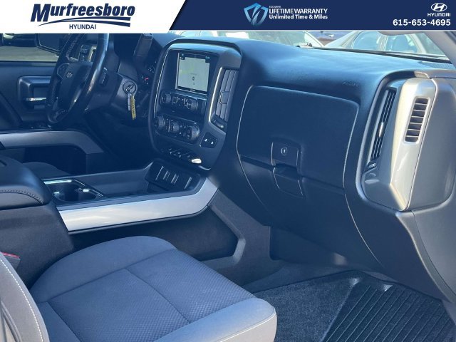 Used 2018 Chevrolet Silverado 1500 LT w/ All Star Edition AWD/4WD image 24