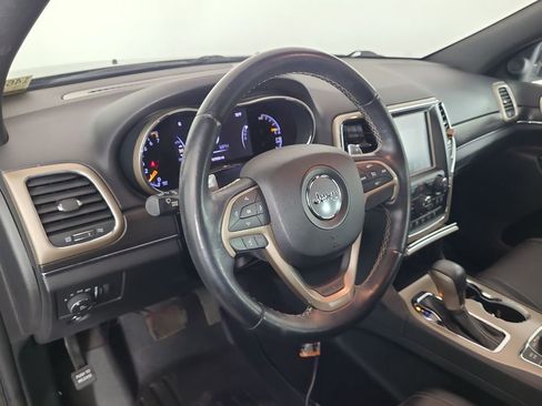 Used 2016 Jeep Grand Cherokee Limited w/ Luxury Group II AWD/4WD image 14