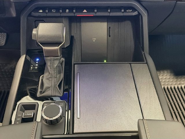 New 2026 Toyota Tundra Capstone AWD/4WD image 14