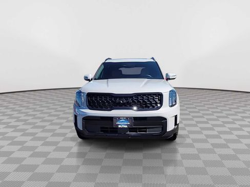 Used 2025 Kia Telluride EX X-Pro image 3