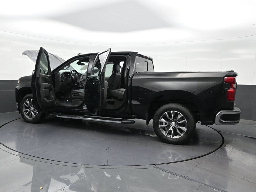 Used 2022 Chevrolet Silverado 1500 LT w/ Leather Package RWD image 29