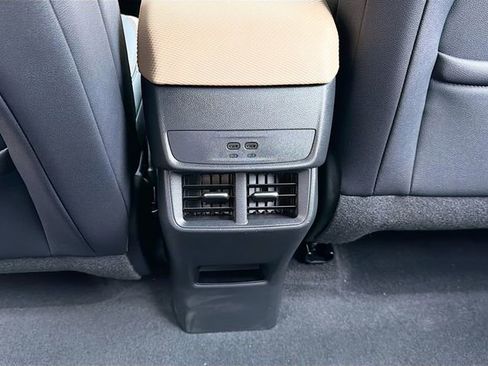 New 2026 Chevrolet Equinox ACTIV w/ Safety and Technology Package AWD/4WD image 27