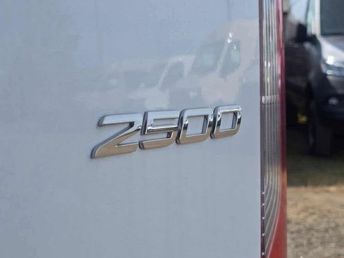 Used 2025 Mercedes-Benz Sprinter 2500 image 19