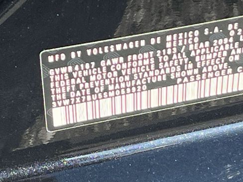 Used 2025 Volkswagen Jetta SE image 29