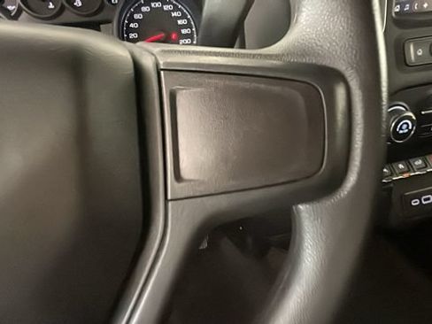 Used 2024 Chevrolet Silverado 1500 Custom w/ Dark Appearance Package AWD/4WD image 16