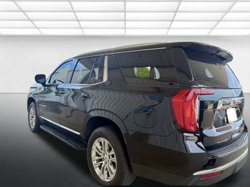Used 2021 GMC Yukon SLT image 3