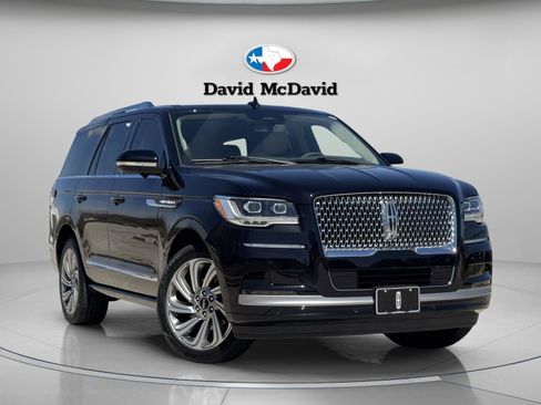 Certified 2023 Lincoln Navigator Reserve image 14