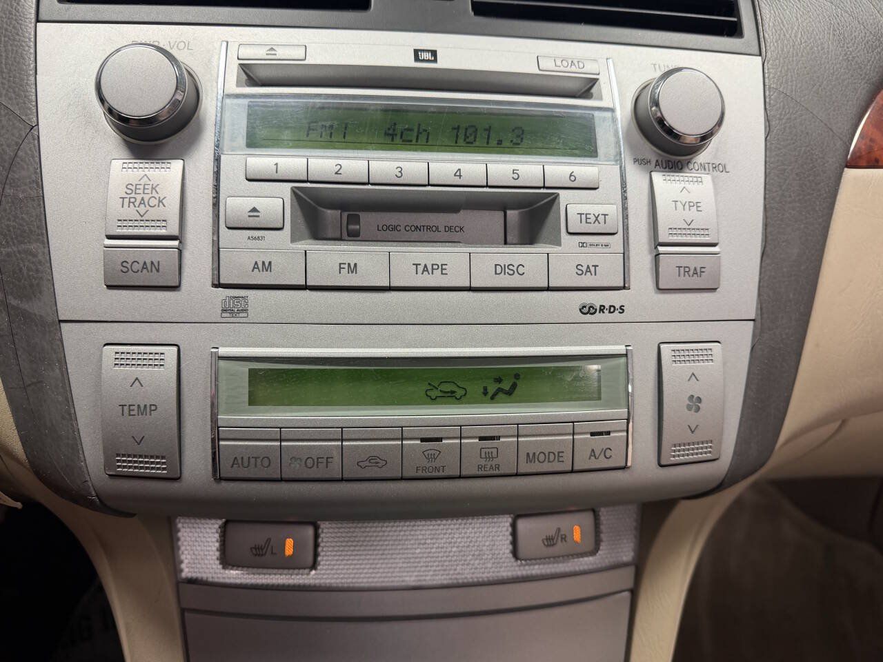 Used 2006 Toyota Solara SLE FWD image 26