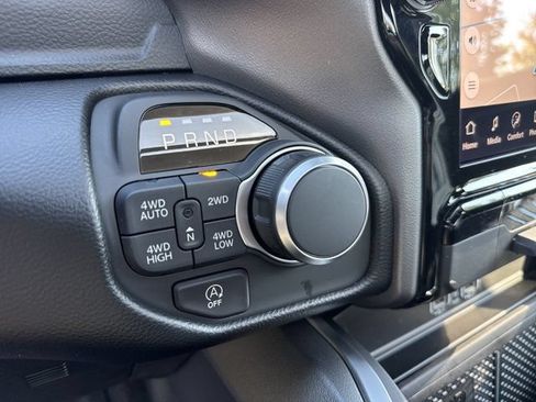 New 2026 RAM 1500 Big Horn AWD/4WD image 28